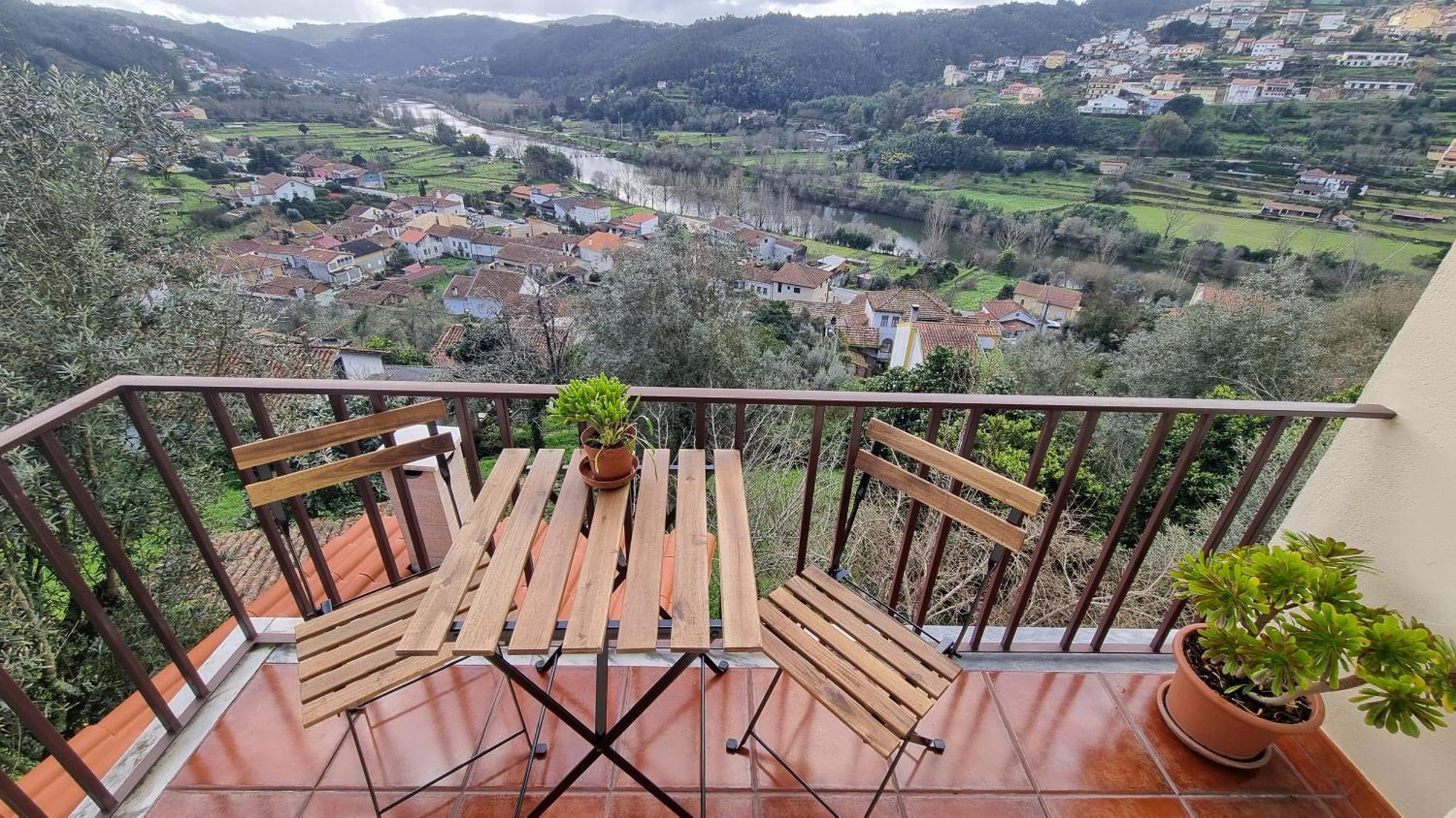 Retiro Do Viajante Apartamento Penacova Exterior foto